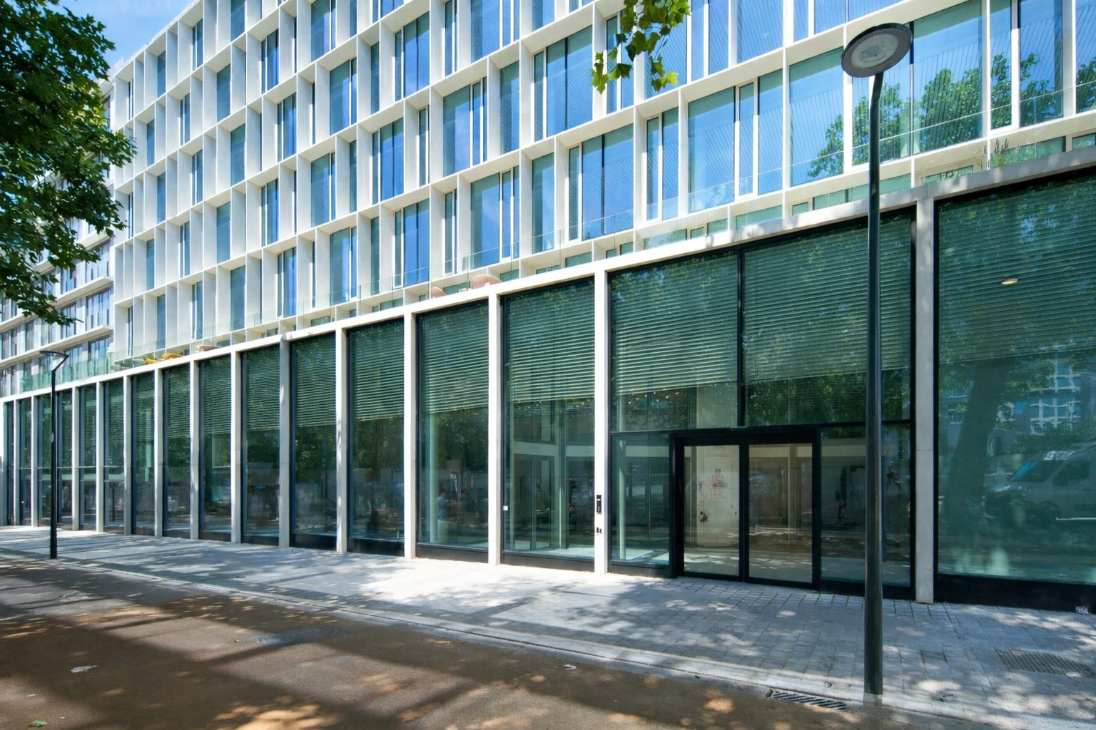 Zakelijke Luxaflex renovatie project in Belgie